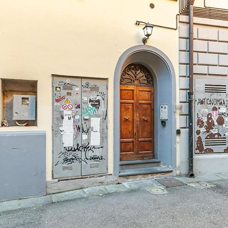 Pisa Central Studio Apartment Bagian luar foto